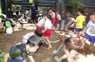 東光こども園